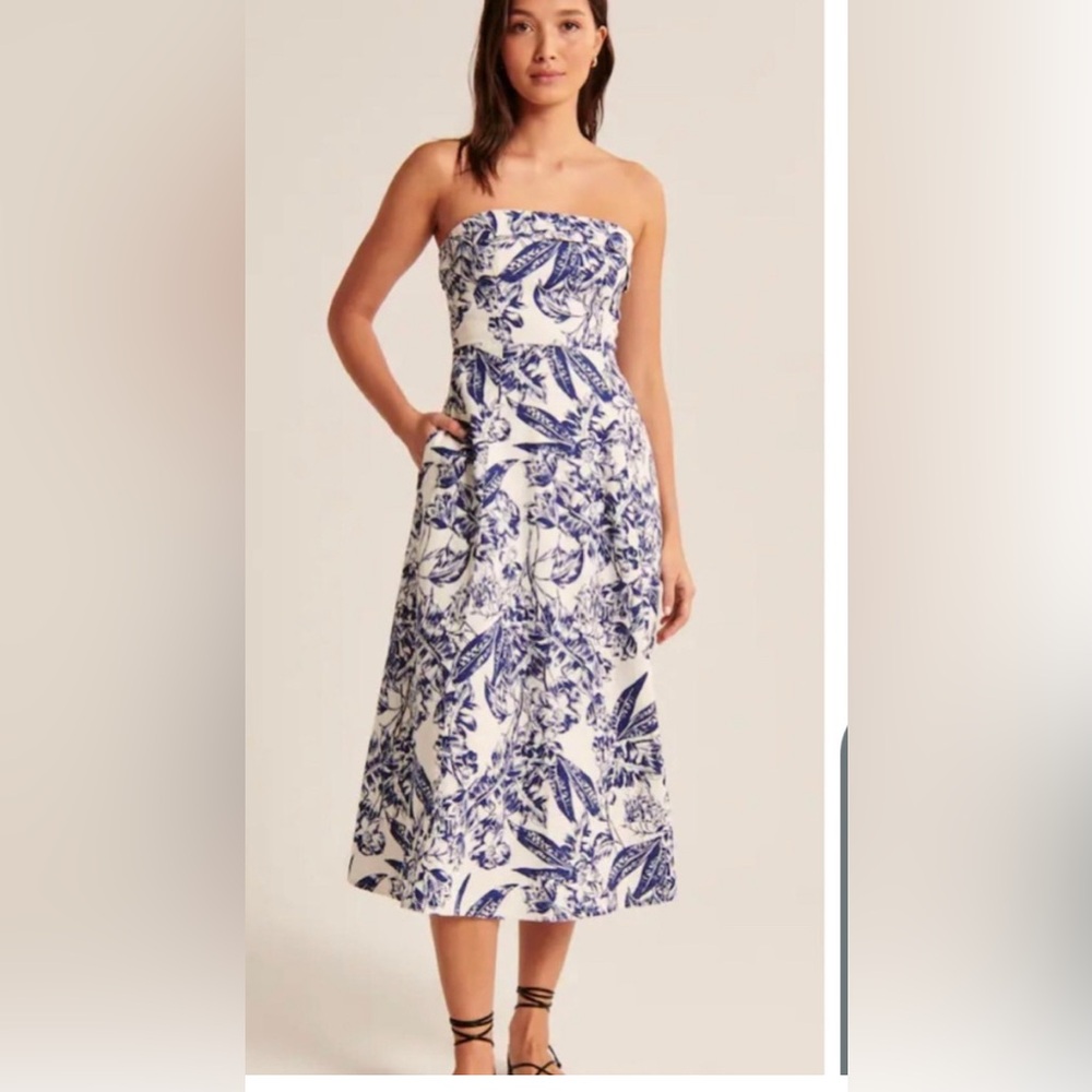 Floral Blue and White Women's Dress